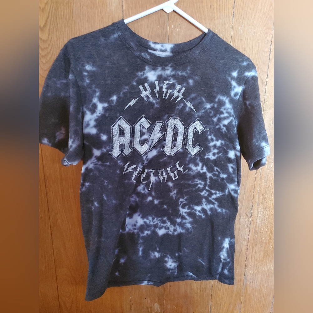 AC/DC High Voltage T-Shirt Medium